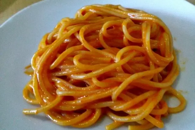 como hacer espagueti rojo