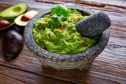 como hacer guacamole